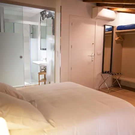 Гостевой дом Host & 4*