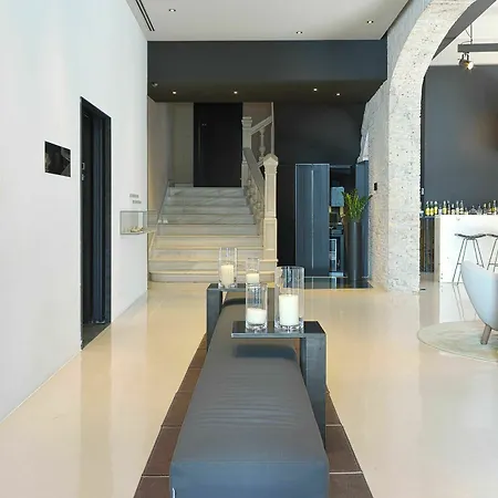 Caro Hotel 5*