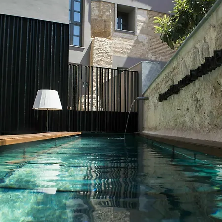 Caro Hotel 5*