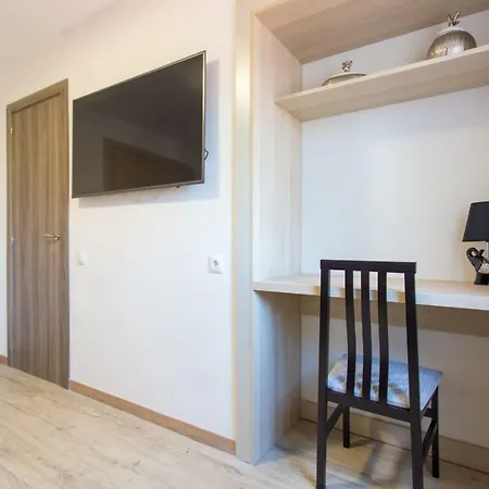 Versus Near Of Arts バレンシア