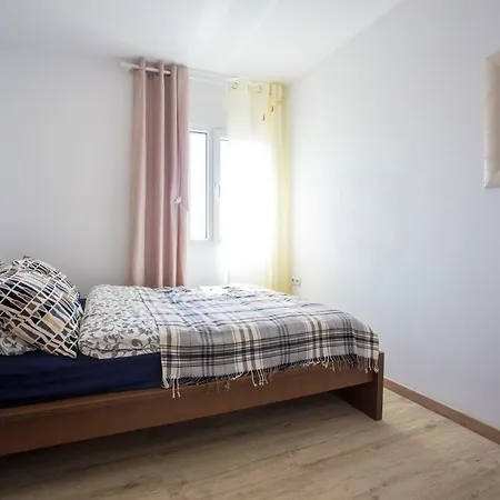 Versus Near Of Arts * バレンシア