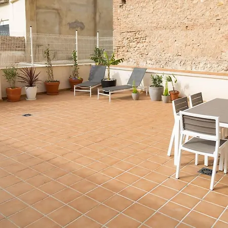 New Aloha Center With Terrace