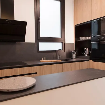 Florit Flats - Luxury With Balcony - 4 Guests - Centre Апартаменты *