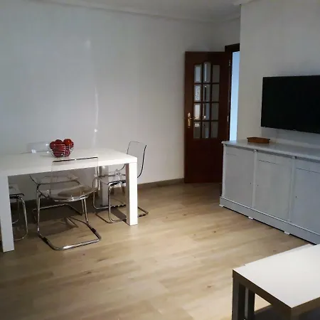 アパート Apartamento Torres