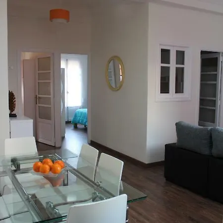 Luminoso * La Marina De Apartamento *