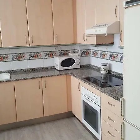 Apartamento En Bioparc Y Hospital General Apartman
