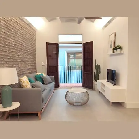 Frederick “centrico Y Con Clase” *