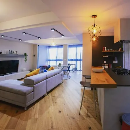 Hexagonal Design Валенсия