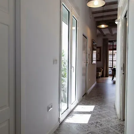 Florit Flats - Serranos Apartmán *