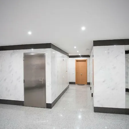 公寓 On The Beach,pool,wifi,garage,valencia 瓦伦西亚