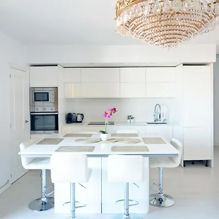 Apartman Modern In Valencia