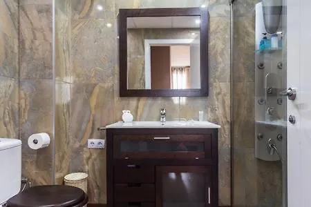 Апартаменты Luxury Penthouse Near Beach/seaview