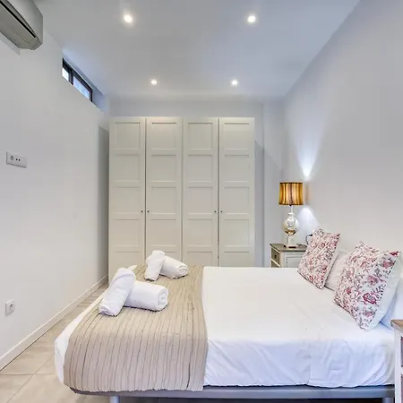 My Loft 4 Sorolla Апартаменты *
