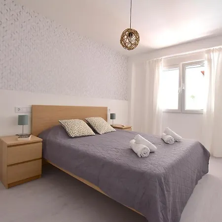 Emma Apartment *