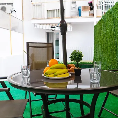 On-line Luxury Apart Platanos, Free Wi-fi アパート *