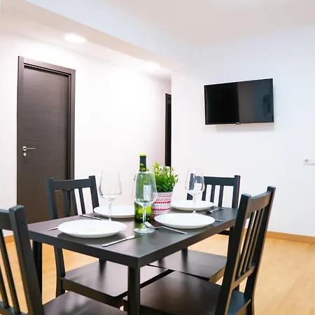 Appartement On-line Luxury Apart Sollana 2, Free Wi-fi *