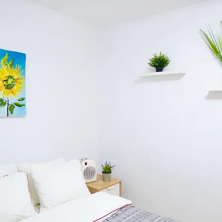 Appartement On-line Luxury Apart Sollana 2, Free Wi-fi