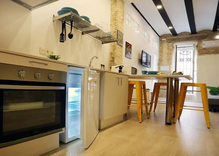 Loft Independiente Con Piscina Compartida En Centro De