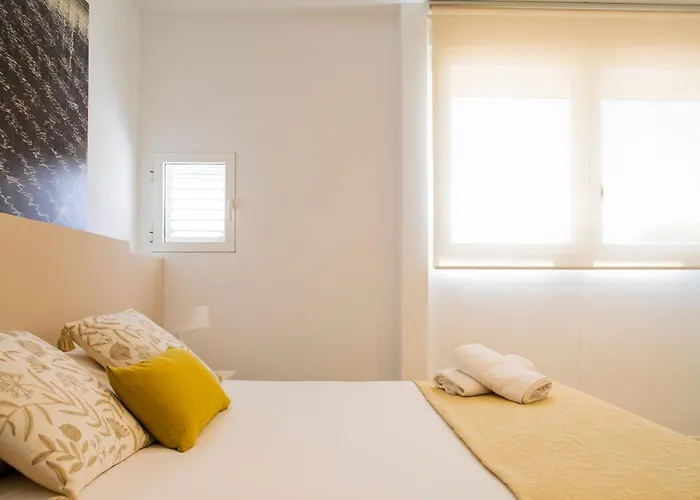 Lejlighed Florit Flats - Cabanyal 3 Bedroom Wifi Ac Terrace Penthouse Valencia