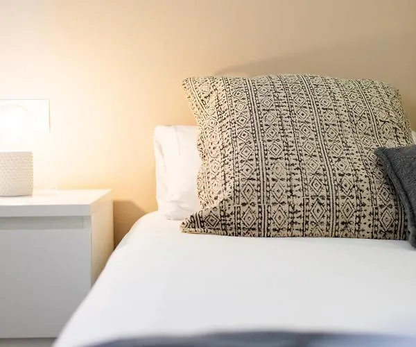 Florit Flats - Cabanyal 3 Bedroom Wifi Ac Terrace Penthouse Valencia