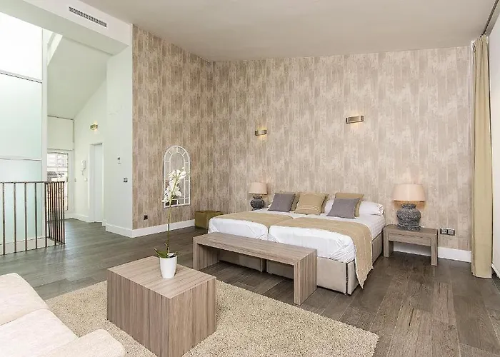 Luxury - Market شقة فالنسيا