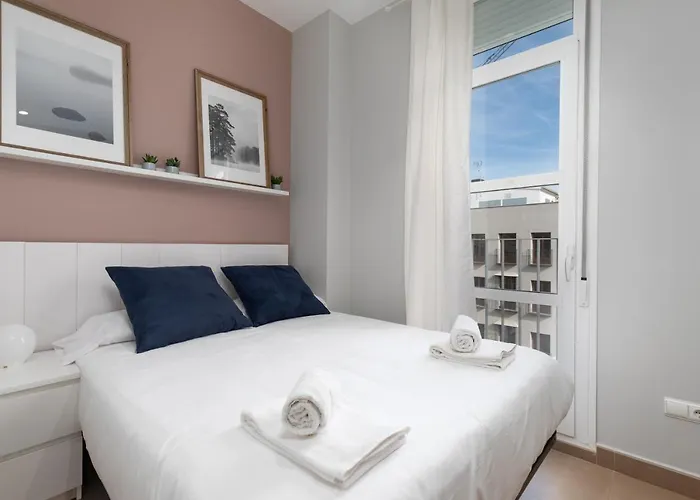 Adarve Flats Apartament *