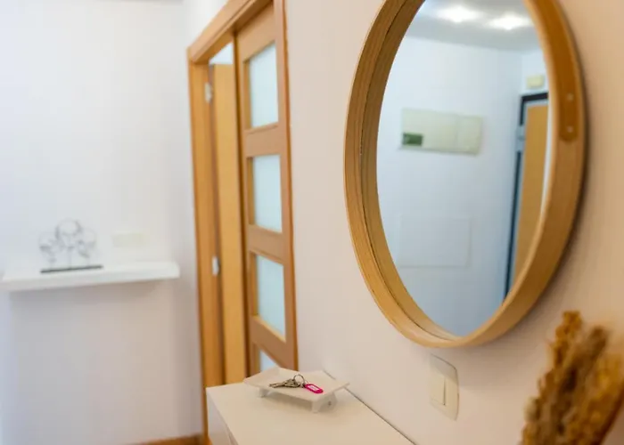 Appartement Medinaceli Airco, Wifi And Free Parking