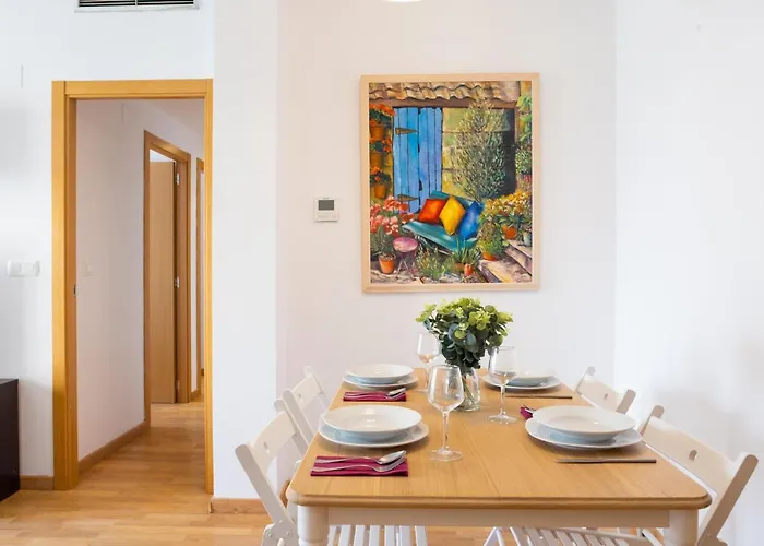 Appartement Medinaceli Airco, Wifi And Free Parking Valence