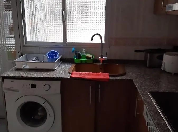 Grande En Piso Compartido Con 2 Adultos 홈스테이 발렌시아