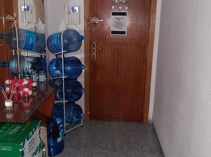 홈스테이 Grande En Piso Compartido Con 2 Adultos