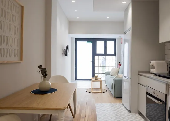 Florit Flats - The Maritim Serreria 4* Valenza