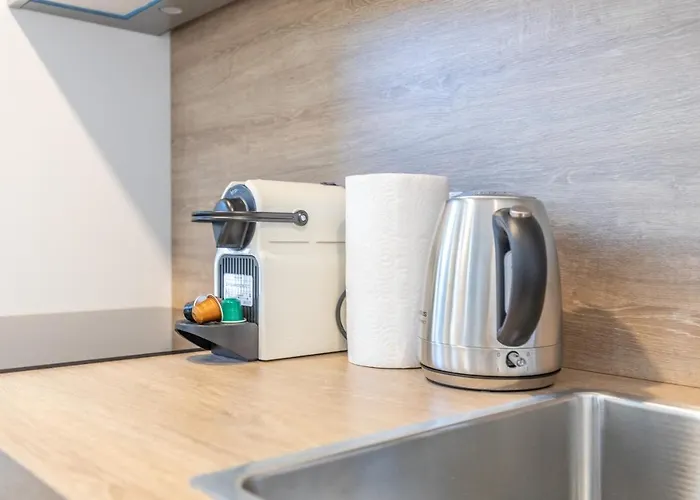 Travel Habitat Alameda Suites. Valencie