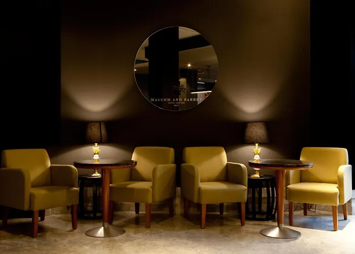 Malcom And Barret Hotel