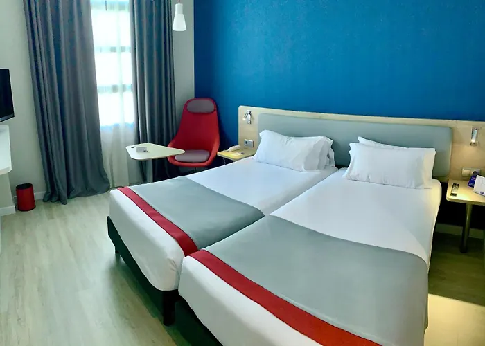 Otel Express Ciudad De Ciencias By Ihg 3*