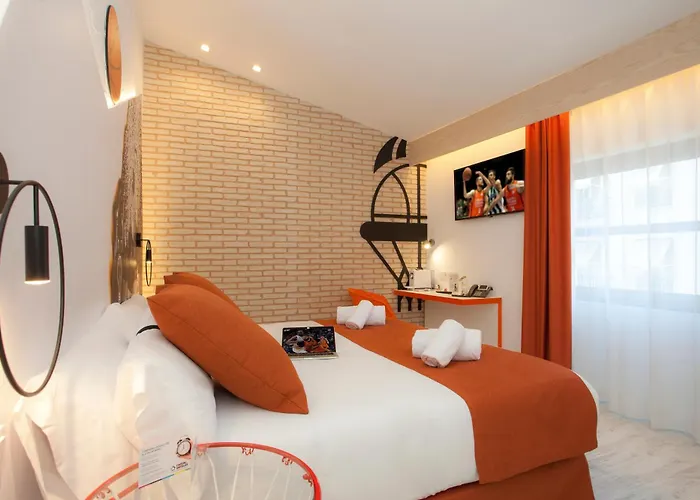 Casual Socarrat - Adults Only