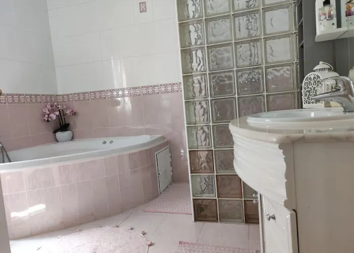 Hétvégi ház Chateau Angelique Valencia