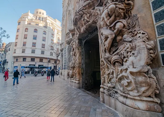 Md Vitoria Center * فالنسيا