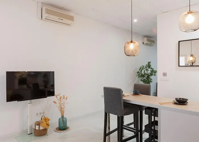 Digital Nomad Retreat 2 -great Location Near Metro *