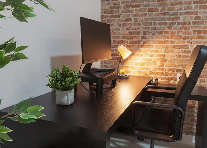 Digital Nomad Retreat 2 -great Location Near Metro 아파트