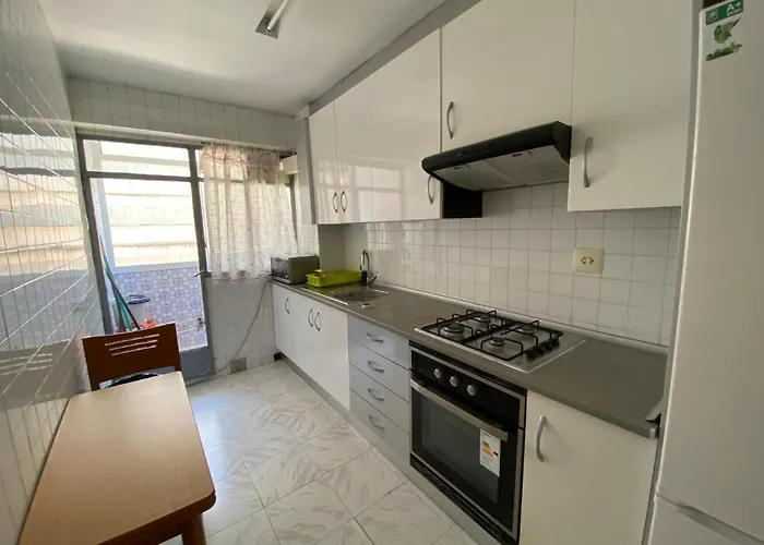 아파트 Piso Jovenes Familia Cerca Playa Y Centro . Blasco Ibanez A *