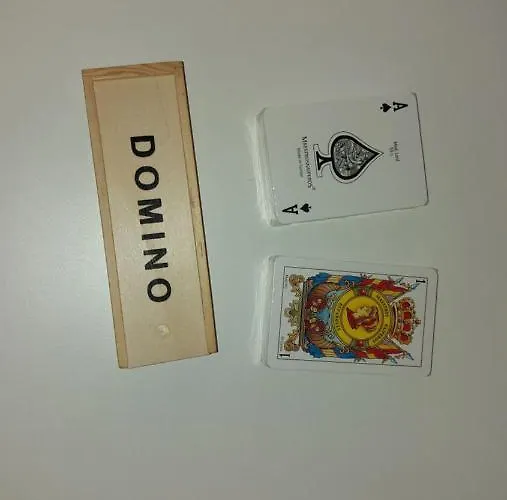 Centro Andando Y Playa Malvarrosa Tranvia