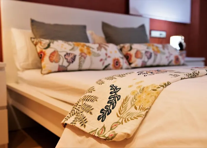 Penthouse Duplex In A 4 Floors Spanish House -8 Min To Center By Metro Βαλένθια