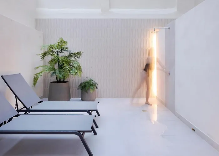 Pensión Blanq Ruzafa 4*