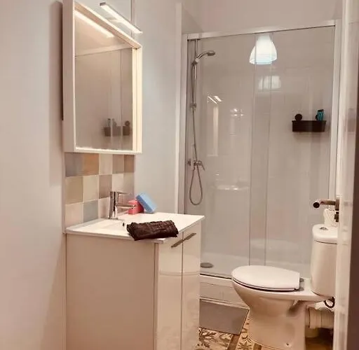 Muy Centrico En Junto A Ruzafa 아파트 *