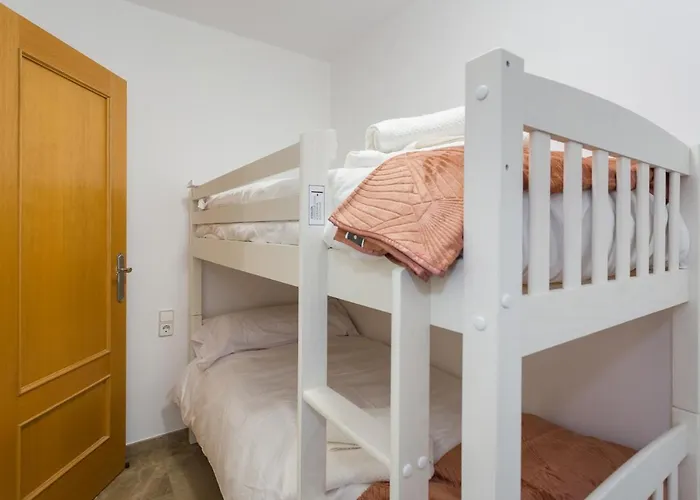 Piso Familiar Cerca Del Centro, Ac Y Wifi Gratis Valencia