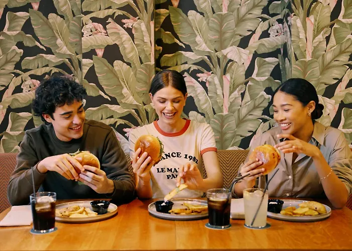 Hotel Malcom And Barret Valence