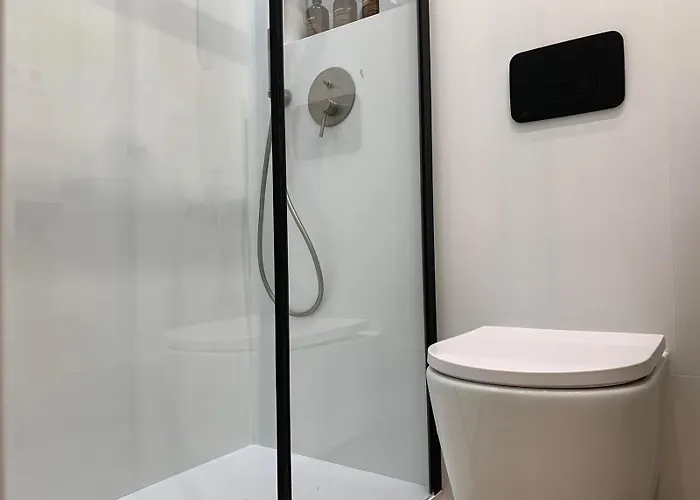 Δωμάτια σε οικογενειακή κατοικία Valencia Beach Rooms