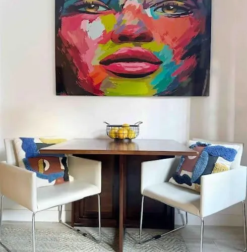 - Cabanyal Boutique *