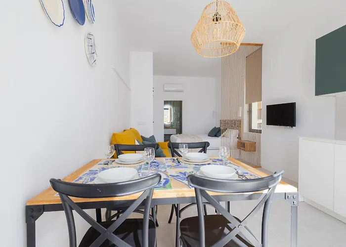 Florit Flats - Stylish By The Joaquin Sorolla Station Βαλένθια