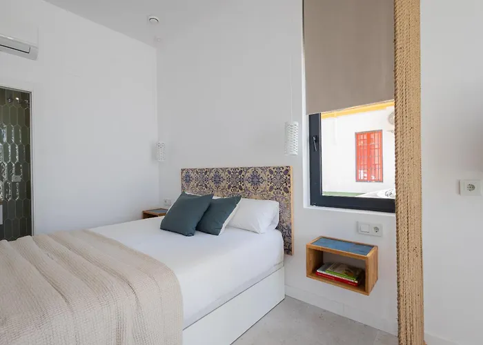 Florit Flats - Stylish By The Joaquin Sorolla Station Βαλένθια